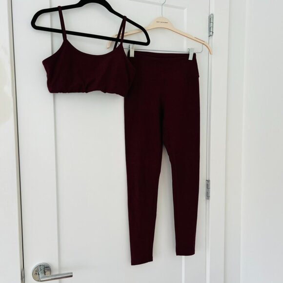 Year of Ours, Burgundy Marl Sports Bra & Legging Set (Small leggings, Medium bra - Picture 4 of 6